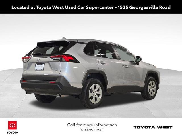 Photo of 2023 Silver Sky Metallic Toyota RAV4