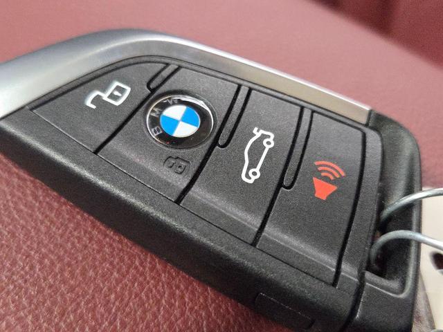 Photo of 2023 Brooklyn Gray Metallic BMW M440