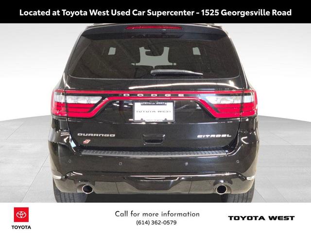 Photo of 2022 DB Black Clearcoat Dodge Durango