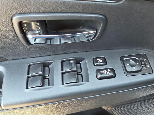Photo of 2024 White Diamond Mitsubishi Outlander Sport