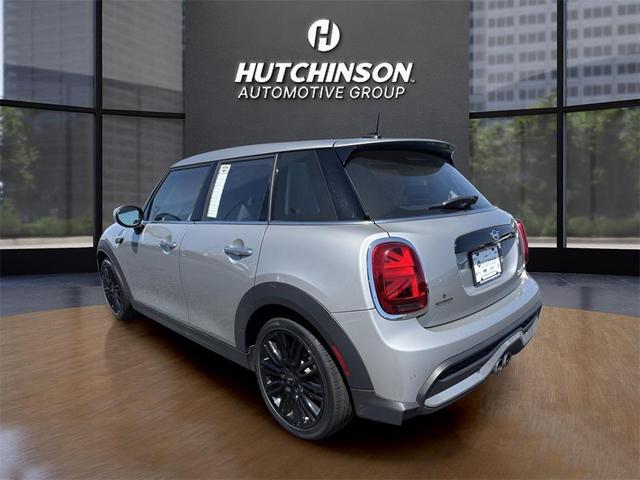 Photo of 2024 Silver MINI Hardtop