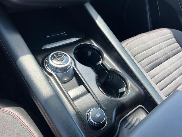 Photo of 2025 White Metallic Ford Explorer