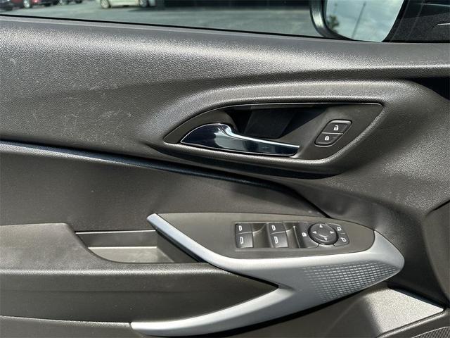 Photo of 2024 Green Chevrolet Trax