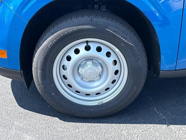 Photo of 2025 Blue Ford Maverick