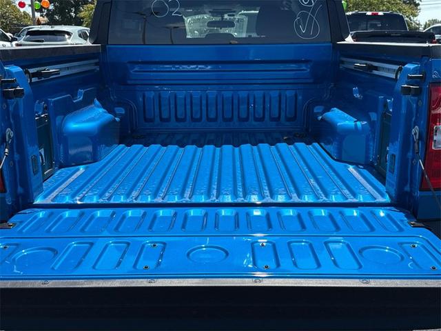 Photo of 2025 Blue Ford Maverick