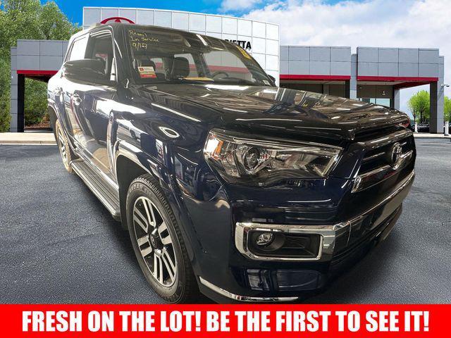 Photo of 2021 Nautical Blue Metallic Toyota 4Runner