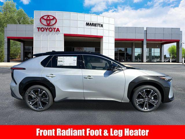 Photo of 2025 Elemental Silver w/Blk Rf Toyota bZ4X