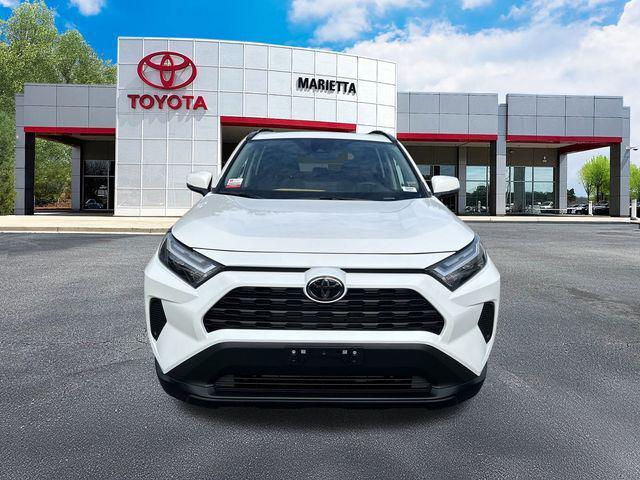 Photo of 2024 Ice Cap Toyota RAV4