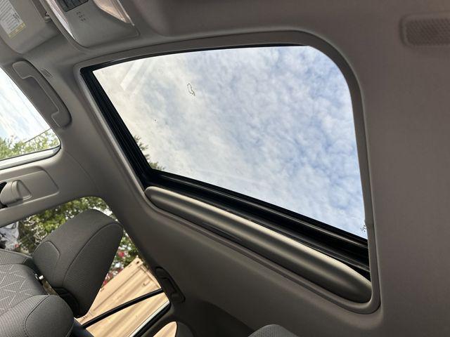 Photo of 2024 Ice Cap Toyota RAV4
