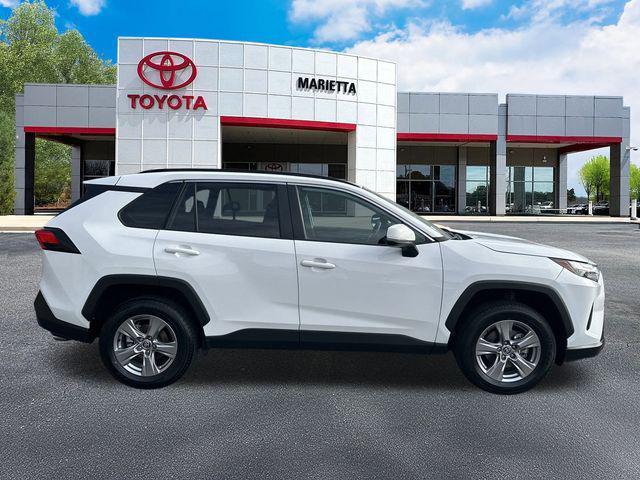 Photo of 2024 Ice Cap Toyota RAV4