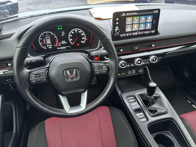 Photo of 2024 Sonic Gray Pearl Honda Civic Si