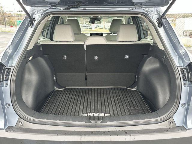 Photo of 2023 Blue Toyota Corolla Cross