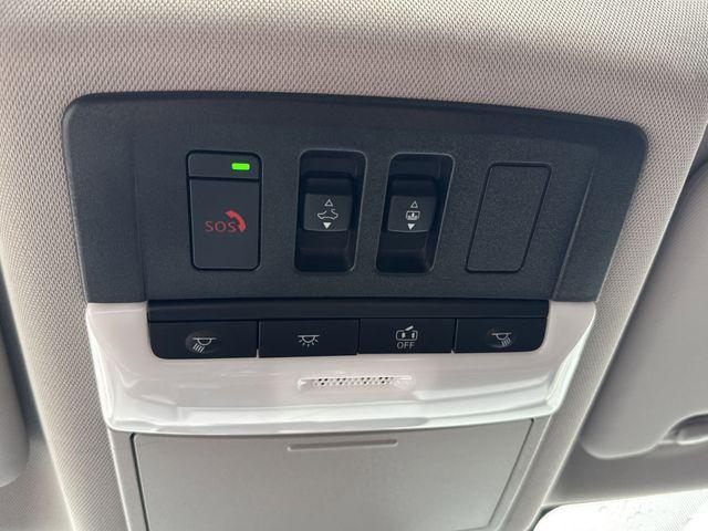 Photo of 2024 Super Black Nissan Rogue