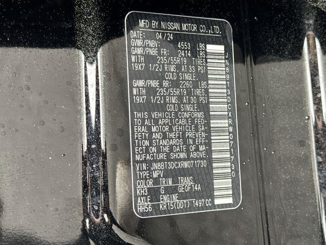 Photo of 2024 Super Black Nissan Rogue
