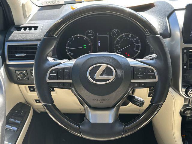 Photo of 2023 Eminent White Pearl Lexus GX 460