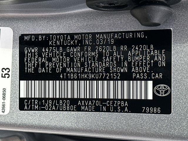 Photo of 2019 Celestial Silver Metallic Toyota Camry
