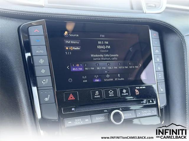 Photo of 2025 Radiant White INFINITI QX50