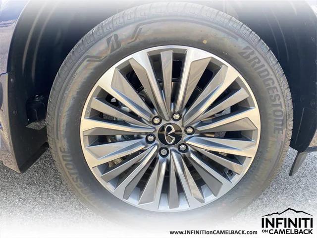 Photo of 2025 Grand Blue INFINITI QX80