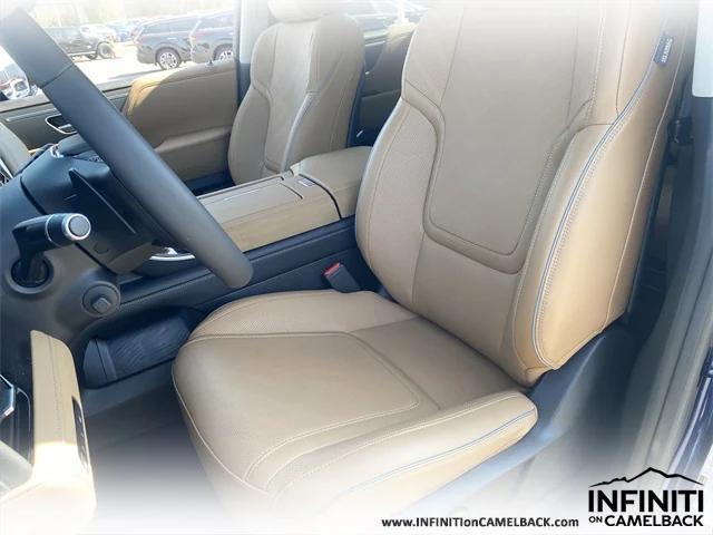 Photo of 2025 Grand Blue INFINITI QX80