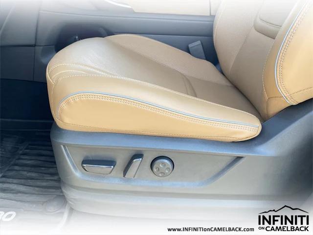 Photo of 2025 Grand Blue INFINITI QX80