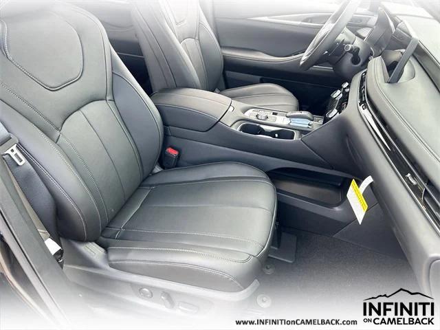 Photo of 2025 Mineral Black INFINITI QX60