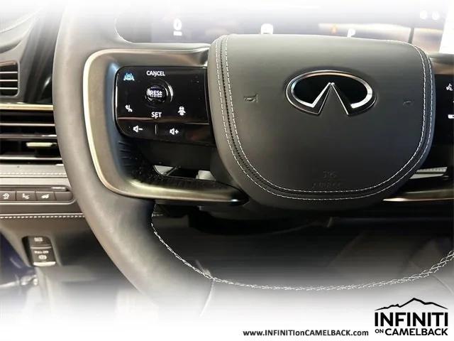 Photo of 2025 Black Obsidian/Grand Blue INFINITI QX80