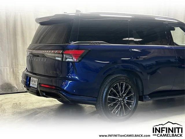 Photo of 2025 Black Obsidian/Grand Blue INFINITI QX80