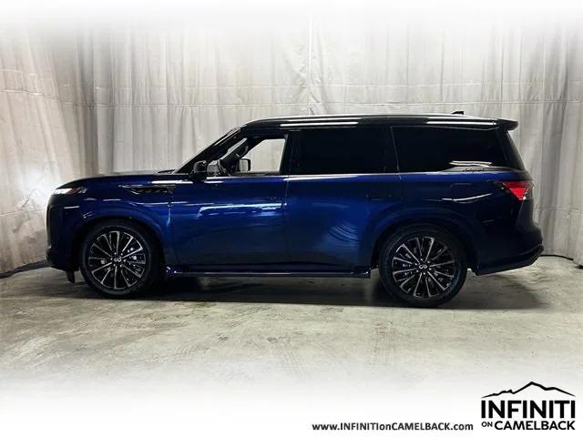 Photo of 2025 Black Obsidian/Grand Blue INFINITI QX80