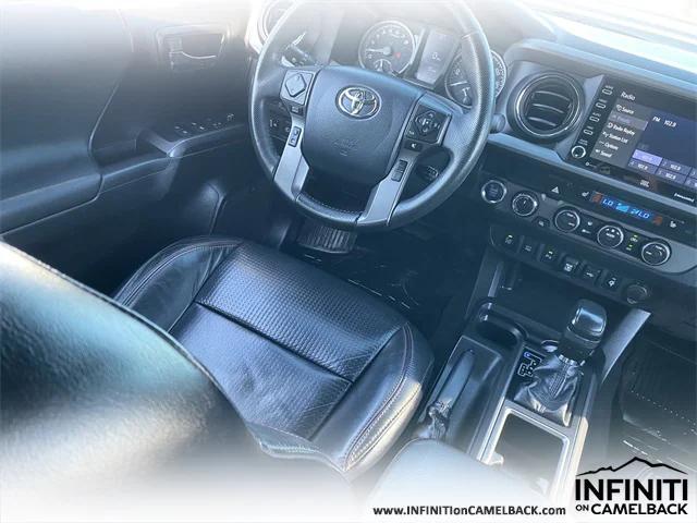 Photo of 2020 Midnight Black Metallic Toyota Tacoma