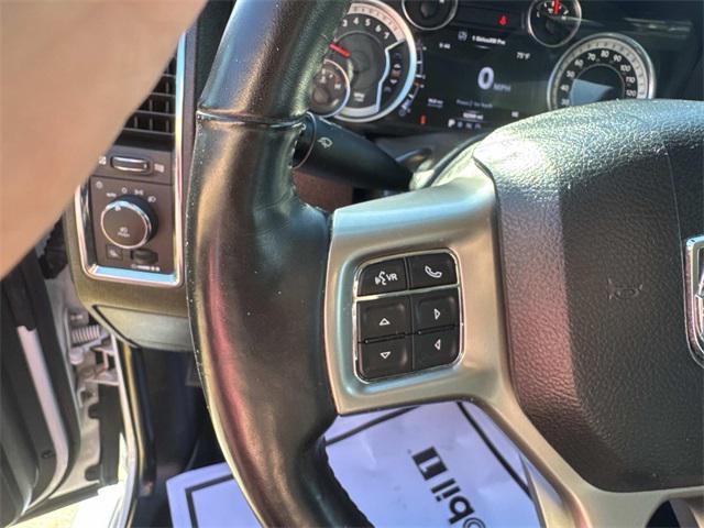 Photo of 2017 Bright White Clearcoat RAM 1500
