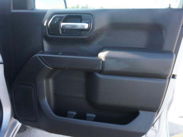Photo of 2019 Silver Ice Metallic Chevrolet Silverado 1500