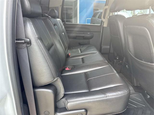 Photo of 2012 Summit White Chevrolet Silverado 2500