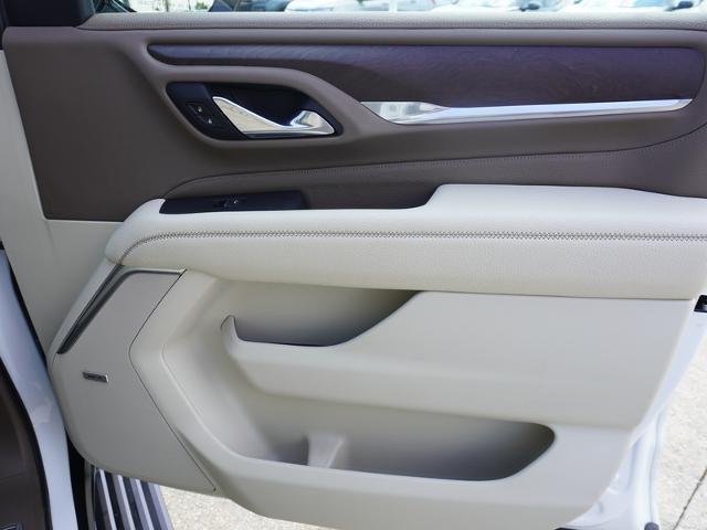 Photo of 2021 Summit White GMC Yukon