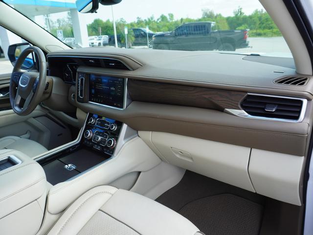 Photo of 2021 Summit White GMC Yukon