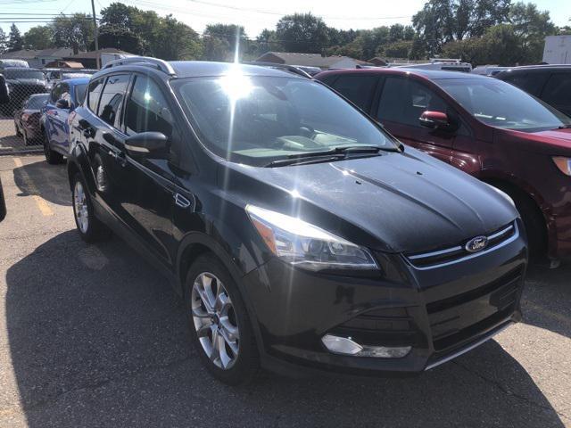 Photo of 2014 Tuxedo Black Ford Escape