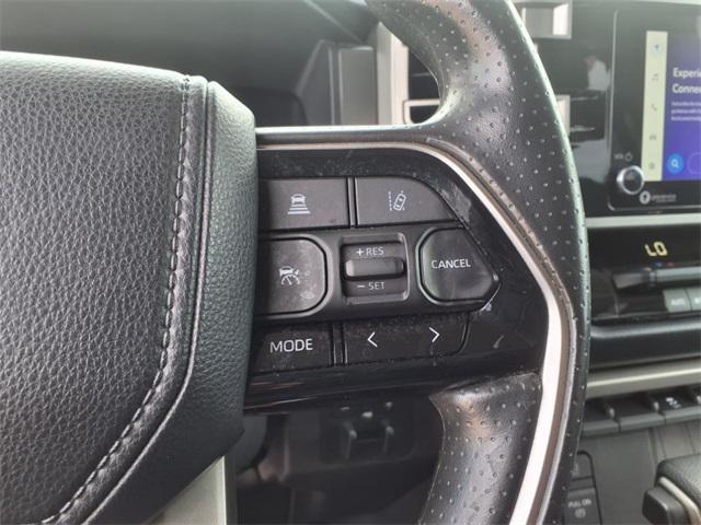 Photo of 2022 White Toyota Tundra