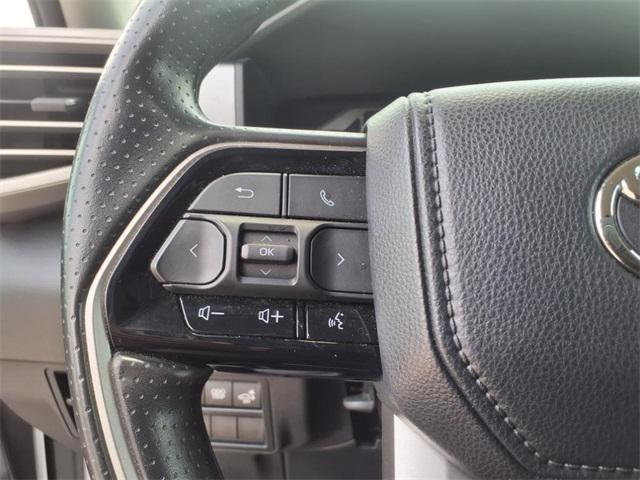 Photo of 2022 White Toyota Tundra
