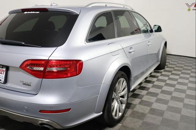 Photo of 2015 SILVER Audi allroad