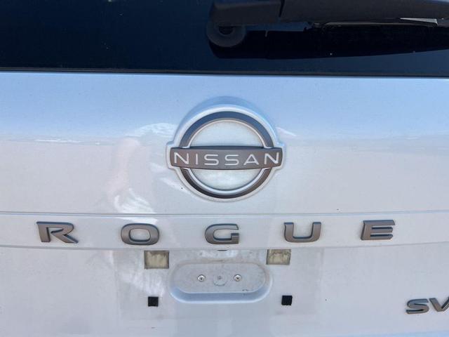 Photo of 2024 Everest White Pearl Nissan Rogue