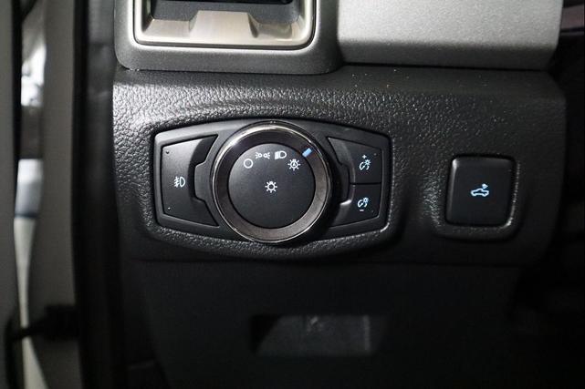 Photo of 2019 Oxford White Ford Ranger