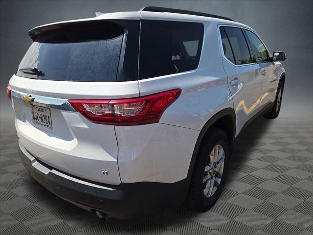 Photo of 2020 Summit White Chevrolet Traverse