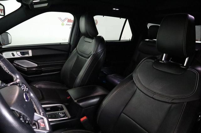 Photo of 2021 Rapid Red Metallic Tinted Clearcoat Ford Explorer