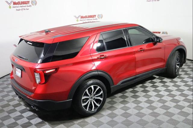 Photo of 2021 Rapid Red Metallic Tinted Clearcoat Ford Explorer
