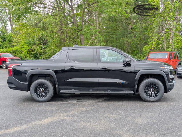 Photo of 2025 Black Chevrolet Silverado EV
