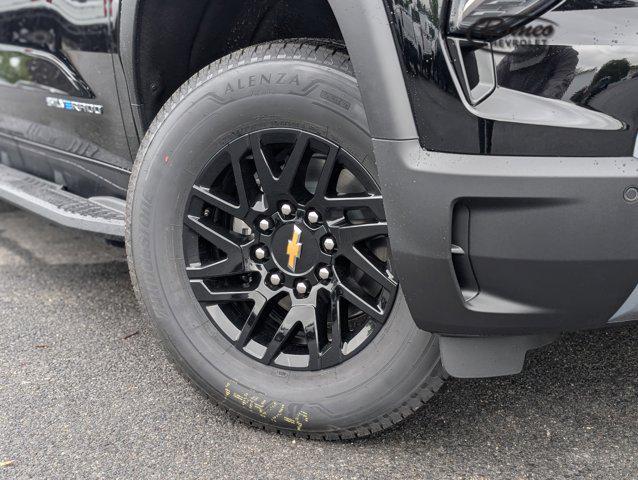Photo of 2025 Black Chevrolet Silverado EV