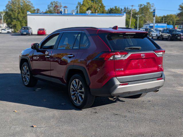 Photo of 2022 Black Toyota RAV4