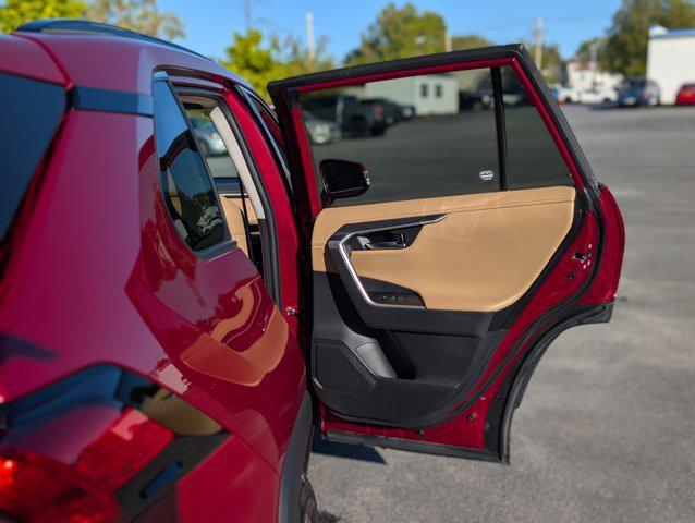 Photo of 2022 Black Toyota RAV4