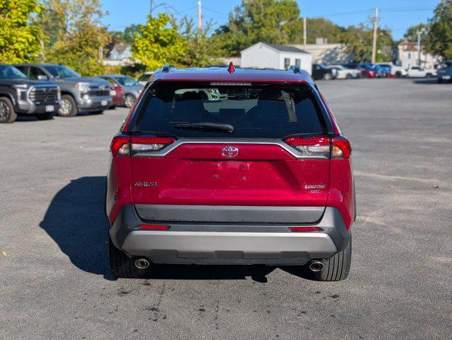 Photo of 2022 Black Toyota RAV4