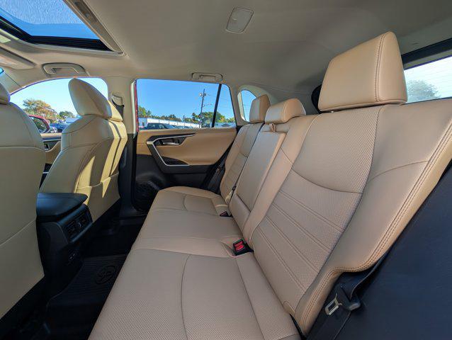 Photo of 2022 Black Toyota RAV4