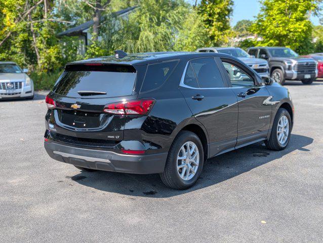 Photo of 2023 Mosaic Black Metallic Chevrolet Equinox